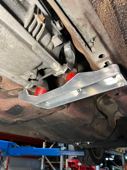 BMW E30 x GS6-37BZ Gearbox Cross Member and DSSR